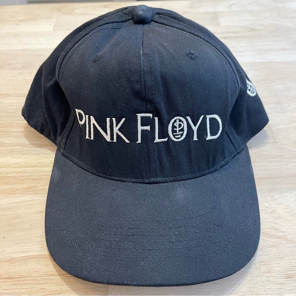 Vintage Pink Floyd 1993 The Division Bell Tour SnapBack Hat - Brockum Tag